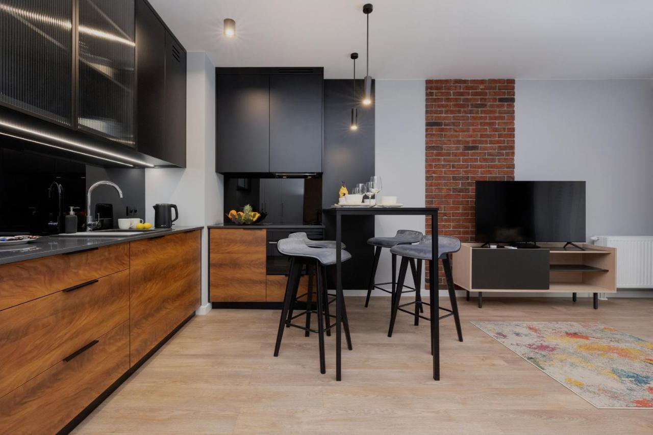 Exclusive Apartments Mostowa By Renters Prestige Poznan Exterior photo