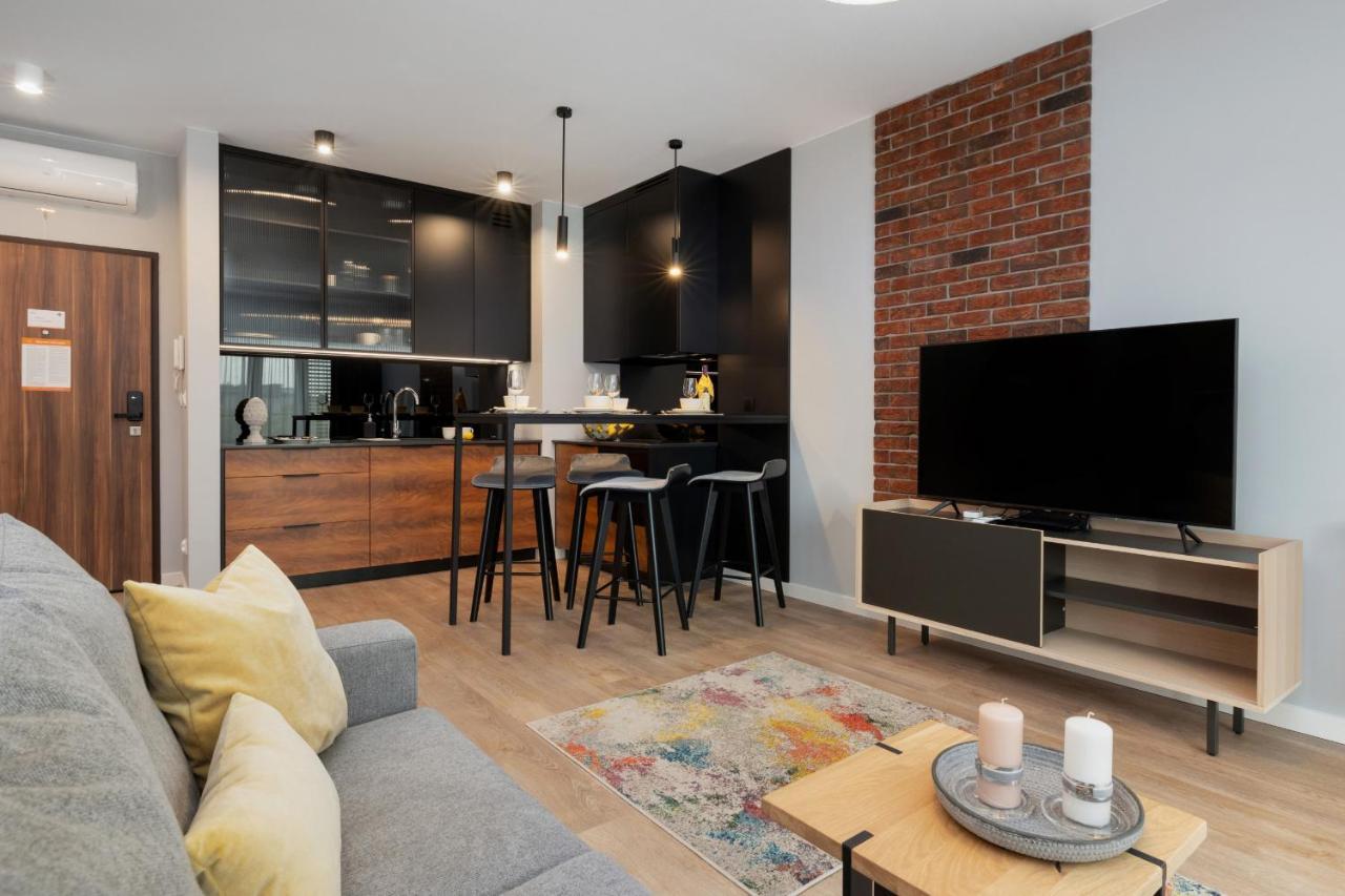 Exclusive Apartments Mostowa By Renters Prestige Poznan Exterior photo